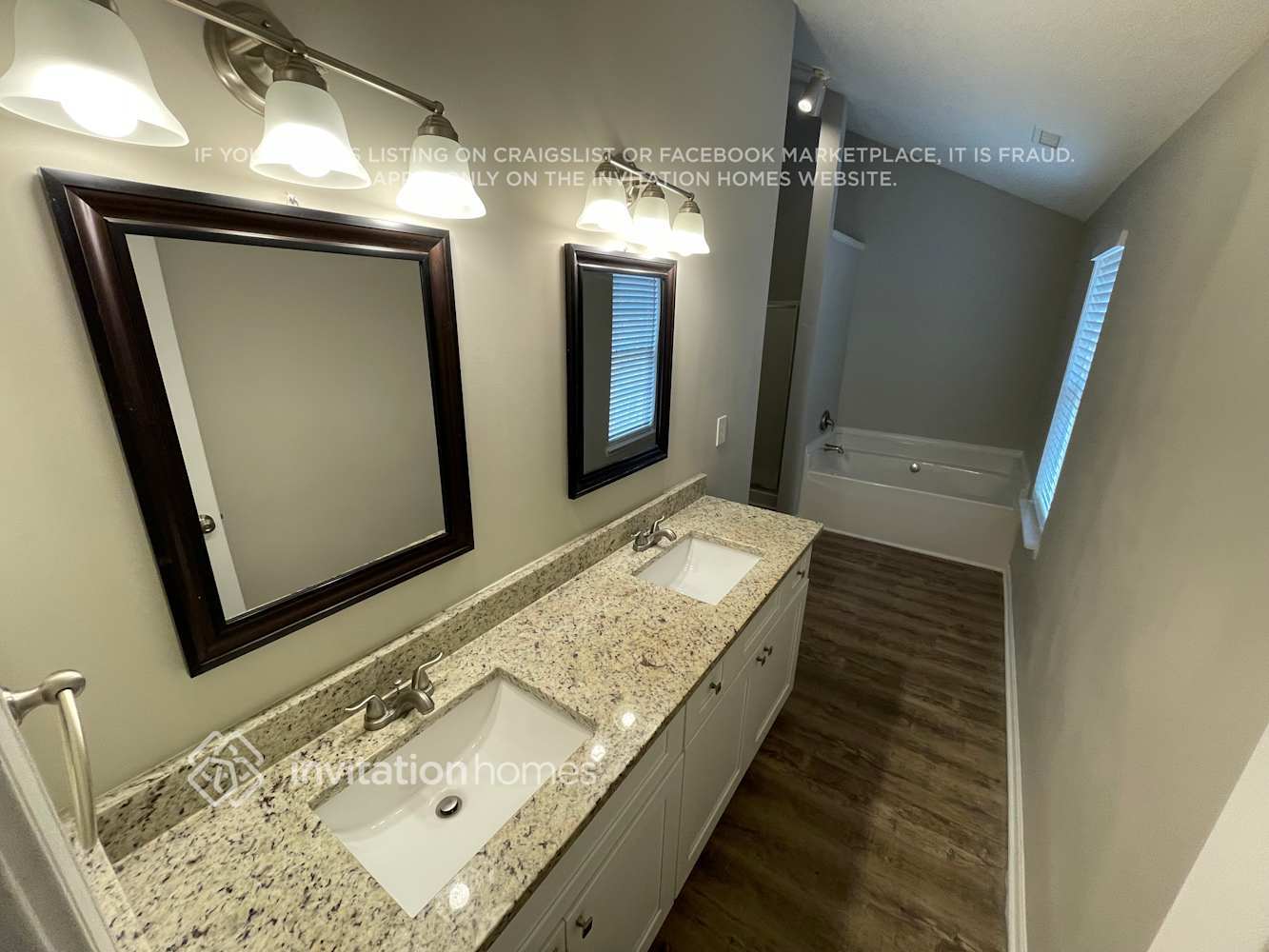 Building Photo - 10324 Covingtonwood Dr