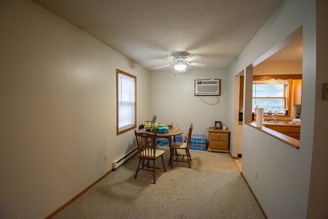 Building Photo - 2228-2234 2nd St SW