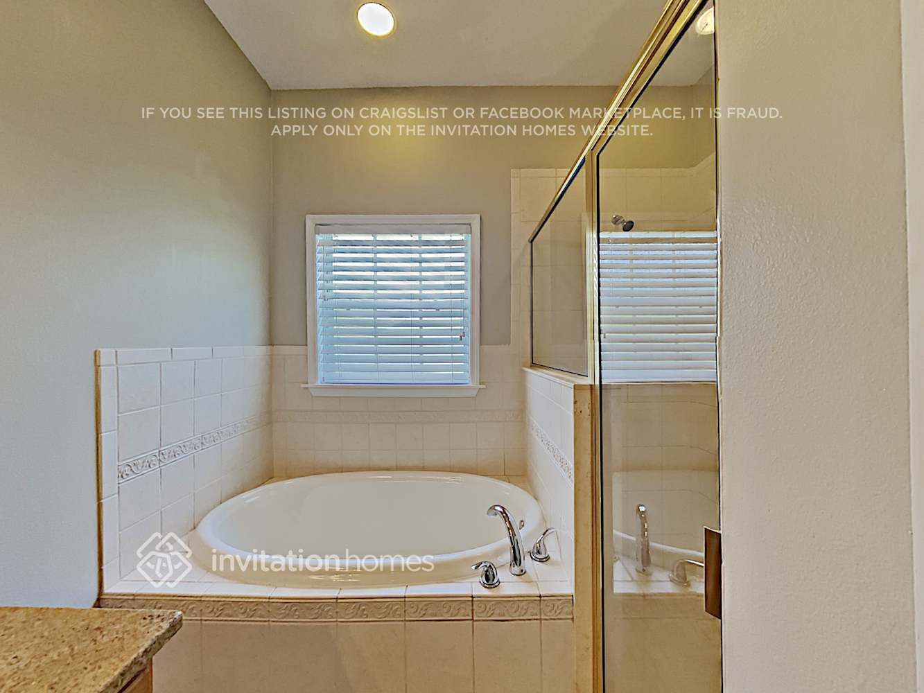 Building Photo - 5552 Pebble Beach Dr