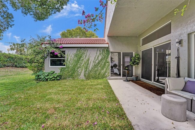 Building Photo - 648 Sand Creek Cir