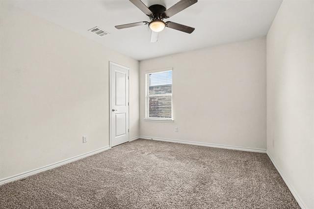 Building Photo - 611 Saddle Club Way