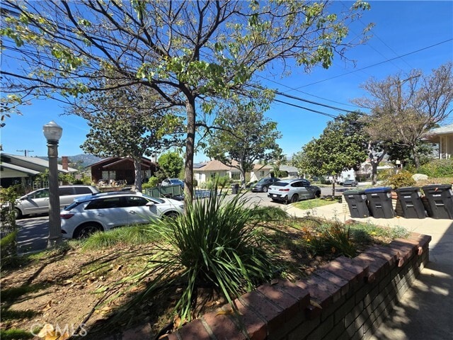 Building Photo - 1210 Tyler St