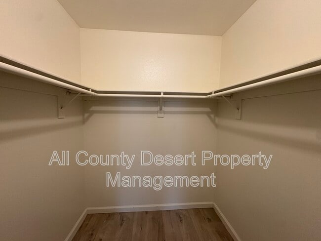 Building Photo - 33687 Whispering Palms Trail