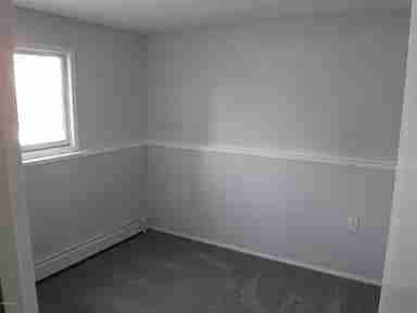 Building Photo - 1600 Eastridge Dr