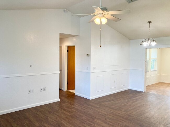 Building Photo - Available Now! 2 bedroom, 1.5 bath home wi...