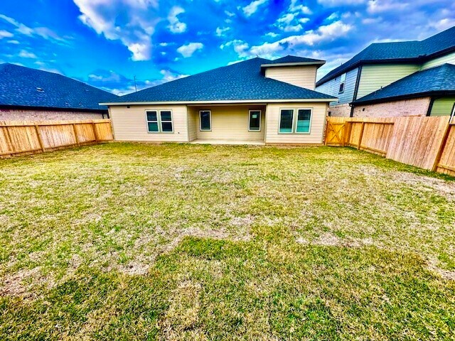 Building Photo - 3214 Moreland Park Dr