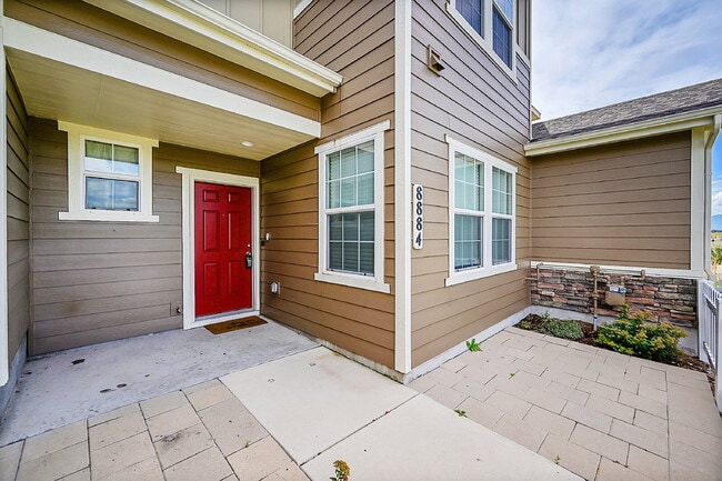 Building Photo - $2,340.95 with $300 off the first month's rent, 2 Beds, 2.5 Baths, Captivating Home in Colorado S...