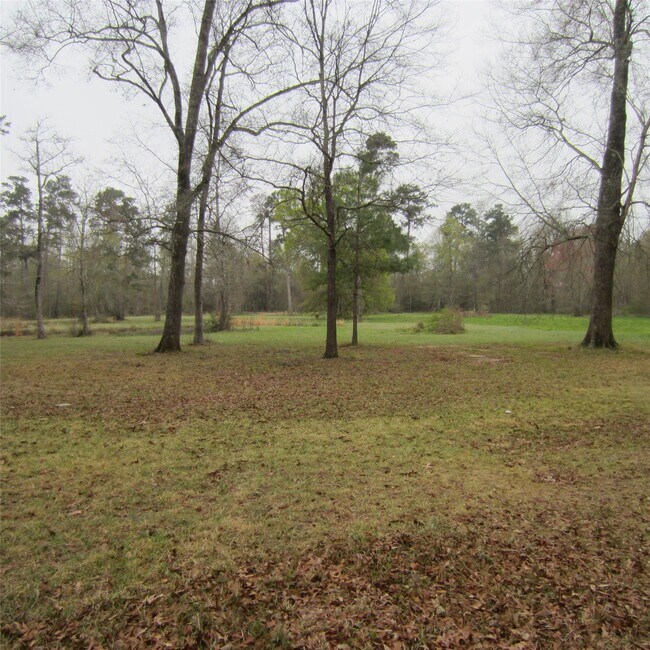 Building Photo - 512 County Rd 2222