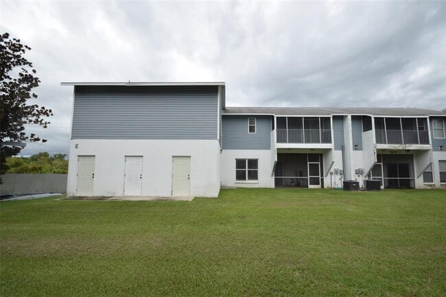 Building Photo - 222 Carpenters Way