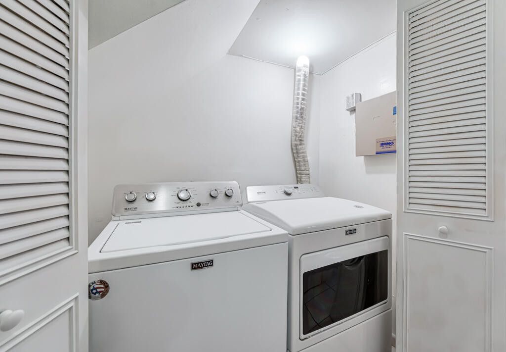 Building Photo - 4205 Turnberry Cir