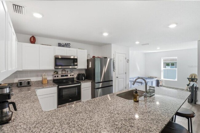 Building Photo - 8361 N Elkcam Blvd