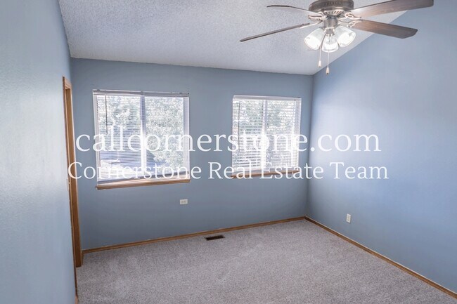 Building Photo - 5312 Luster Dr