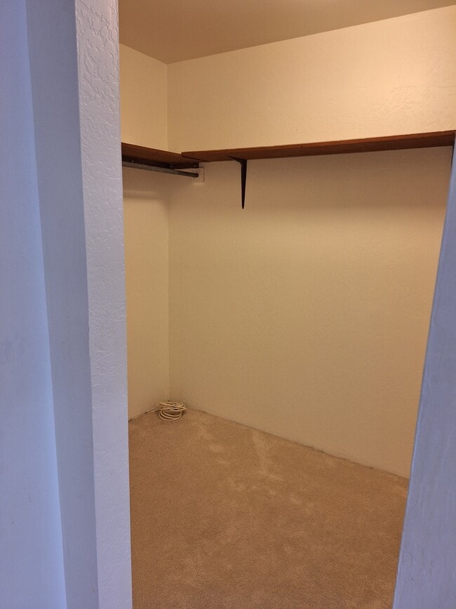 Building Photo - 98-360-360 Koauka Loop