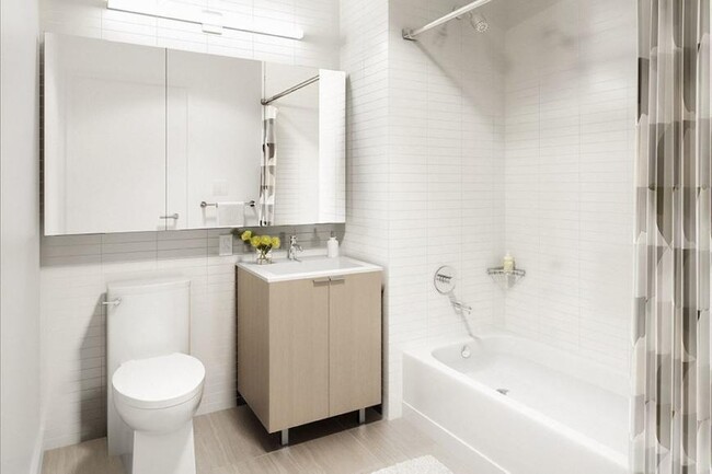 Building Photo - 2 bedroom in Long Island City NY 11101