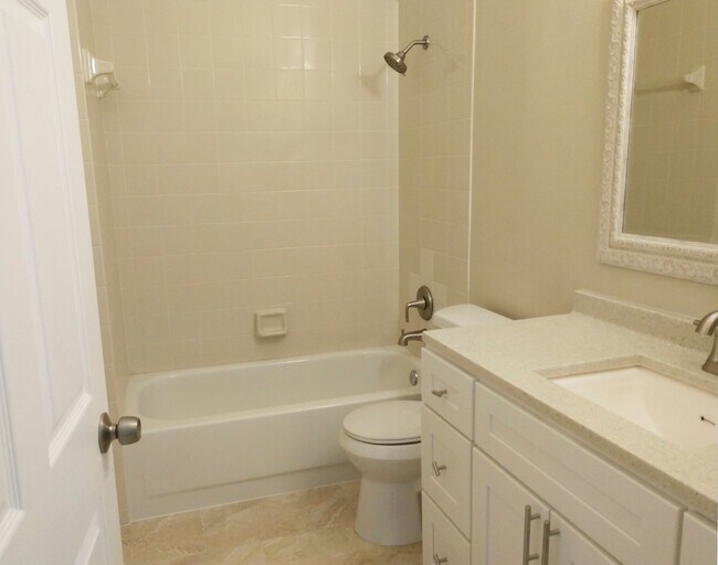 Building Photo - 3 Bed 2 Bath Lake Mary Home and Schools - ...