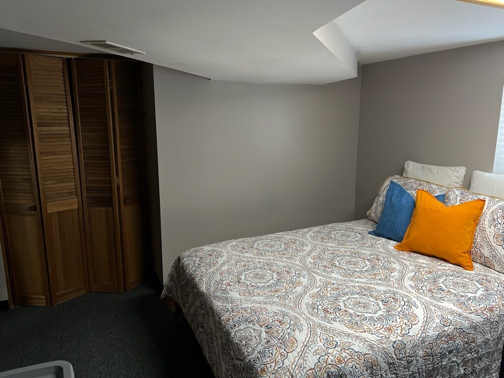 Building Photo - 4818 N Moody Ave