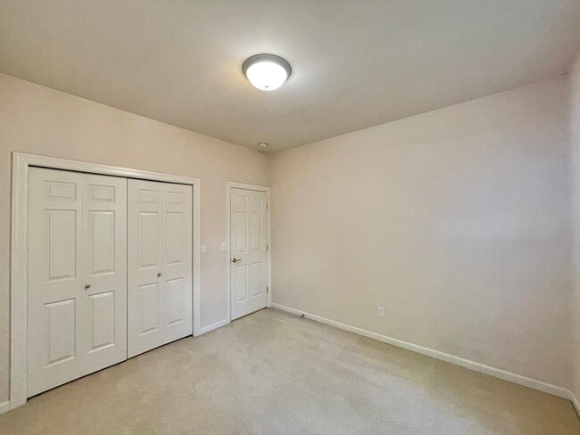 Building Photo - Great Home For Rent