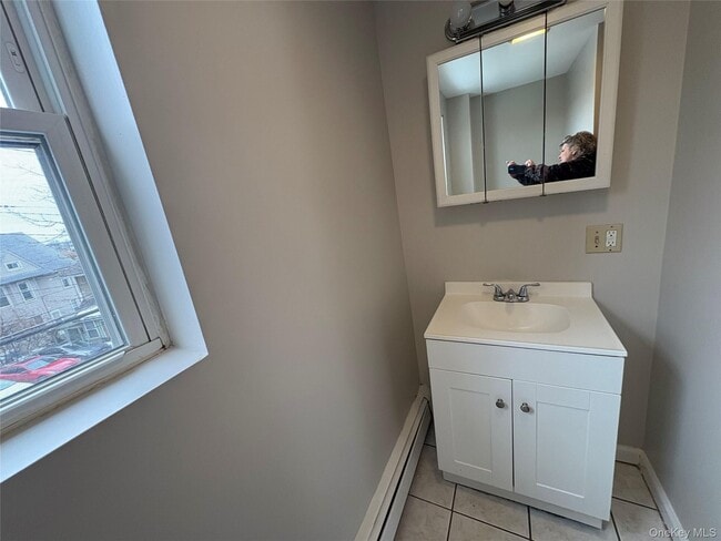 Building Photo - 56 Wisner Ave