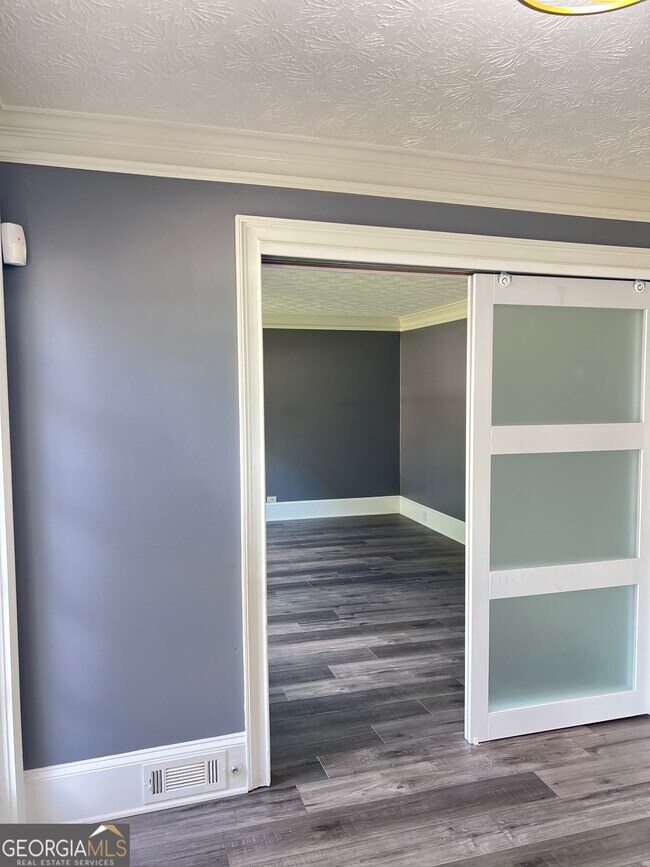 Building Photo - 2361 Ciji Cir