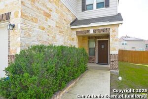 Building Photo - 5527 Castle Brook Dr