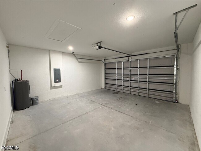 Building Photo - 3201 57th St W