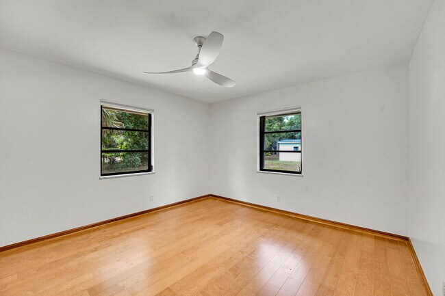 Building Photo - 17717 Bridle Ln