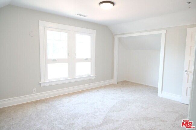 Building Photo - 1665 W 30th St