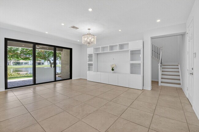 Building Photo - 8101 Ironstone Dr