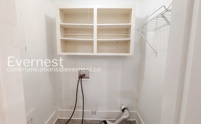 Building Photo - 3617 Monte Vista Dr