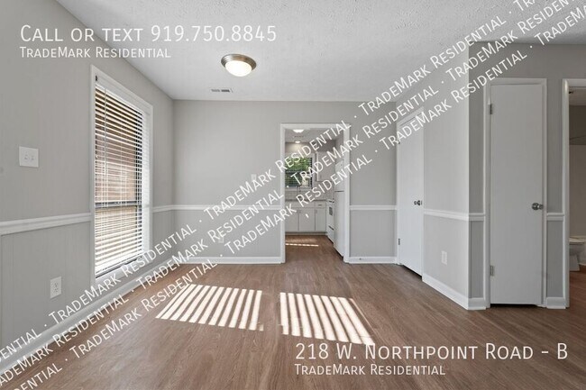 Building Photo - 218 W Northpoint Rd