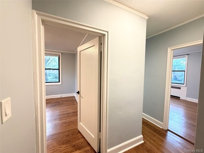 Building Photo - 412 Larchmont Acres