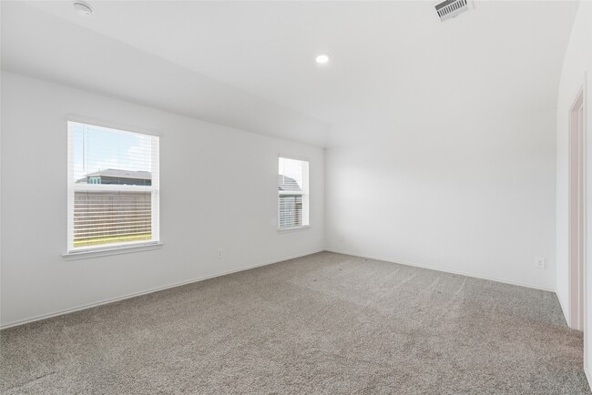 Building Photo - 31323 Heddington Ln