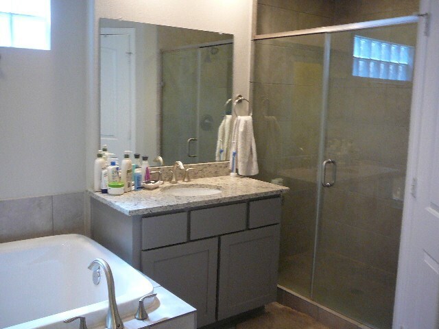 Building Photo - 5326 Larkin St