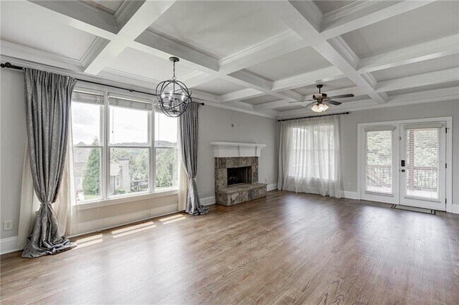 Building Photo - 4612 Grandview Pkwy