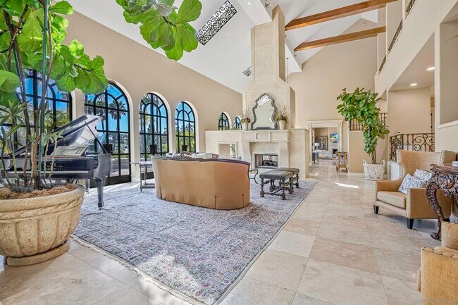 Building Photo - 5305 La Crescenta Rd