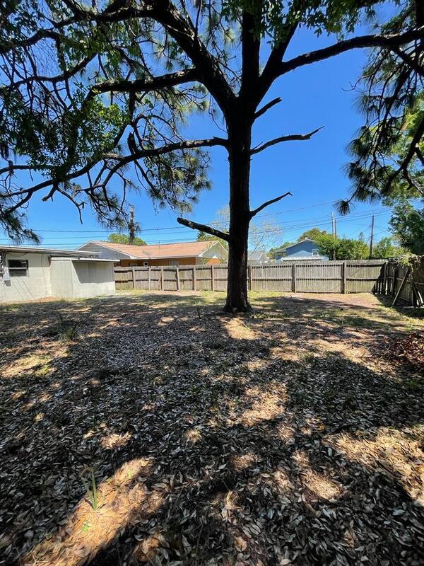 Building Photo - 4518 9th Ave S