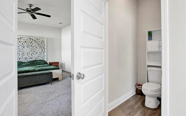 Building Photo - 24253 Alydar Lp