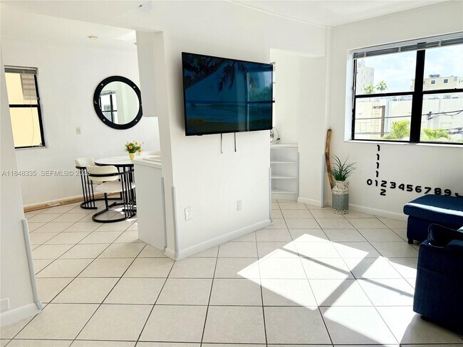 Building Photo - 1390 Ocean Dr