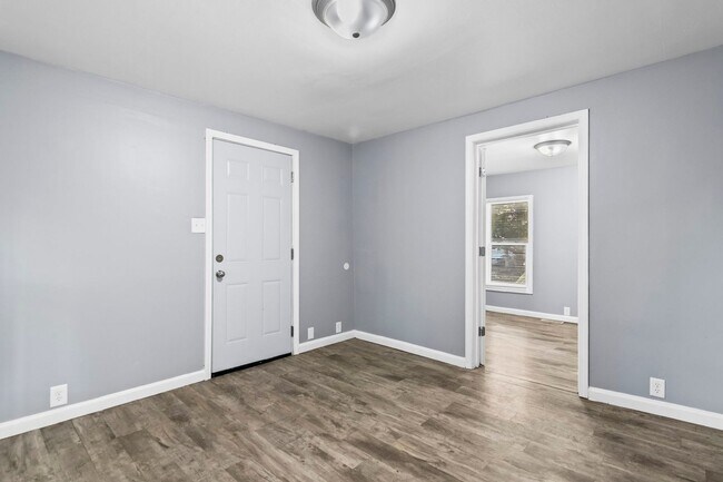 Building Photo - 1428 N 11th St