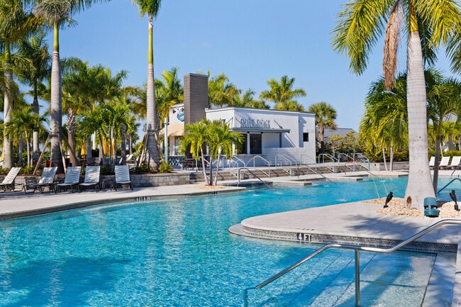 Building Photo - 4616 Longwood Lk Sq