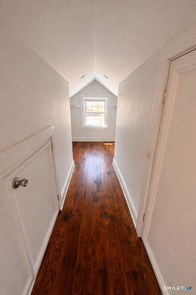 Building Photo - 209 Willard St