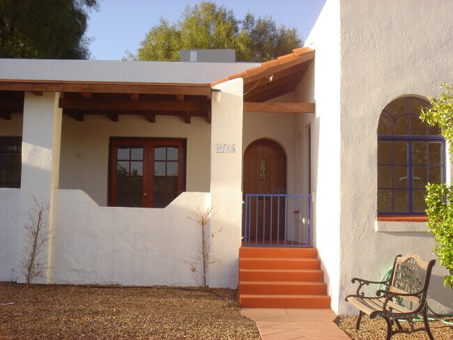 Building Photo - 1st