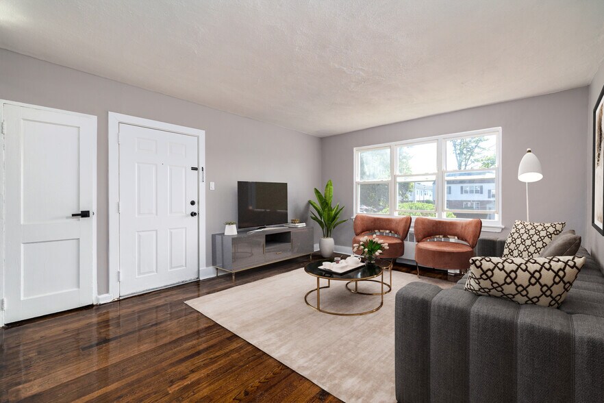 Building Photo - Pleasant Harbor Apartments