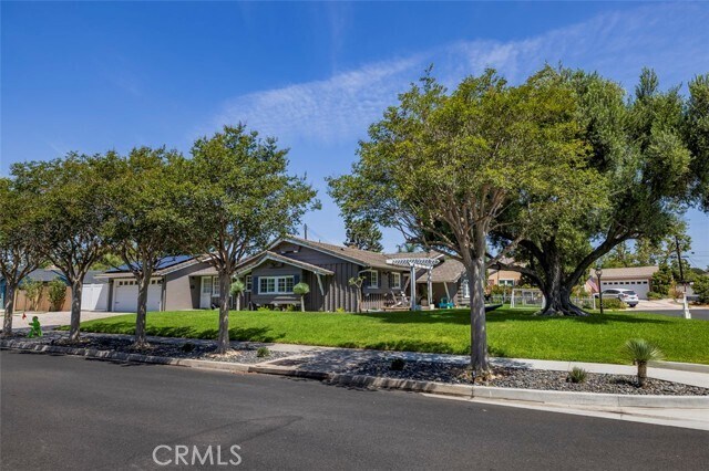 Building Photo - 13591 Flint Dr