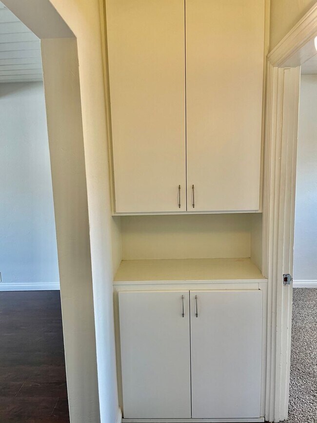 Building Photo - FIRST MONTH FREE! 2-Bedroom Apartment in the Heart of Pacific Beach – Walk to the Ocean!