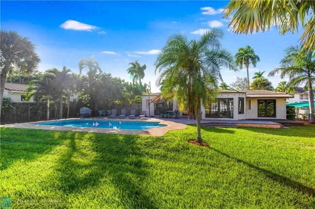 Building Photo - 314 Isle of Capri Dr