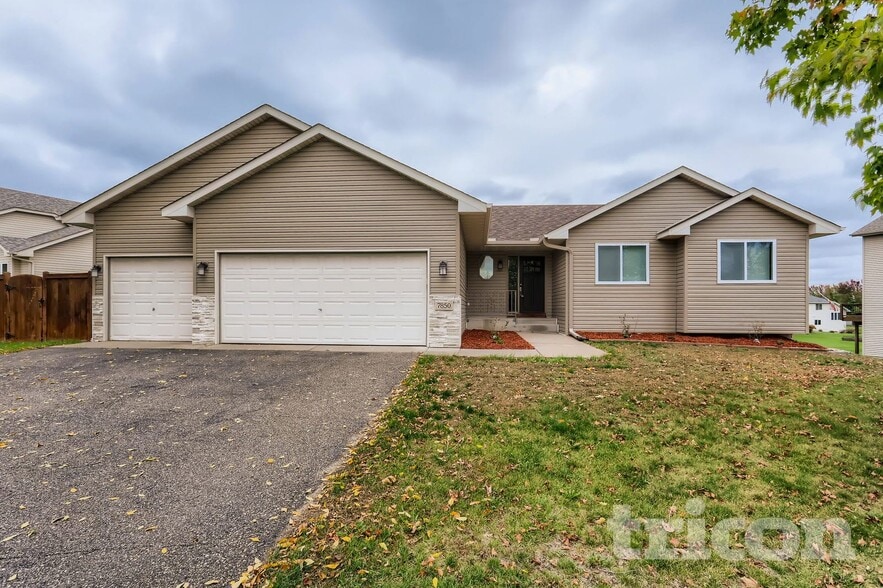 Building Photo - 7850 Park Ave NE