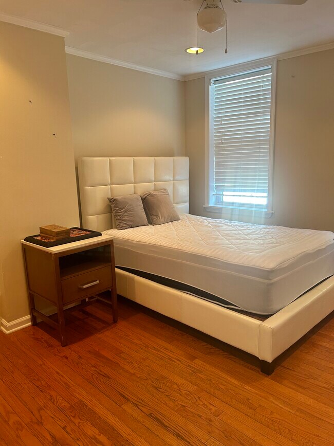 Bedroom #2 - 1509 Ramsay St