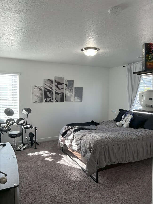 Building Photo - 14918 Beckenbauer Ave