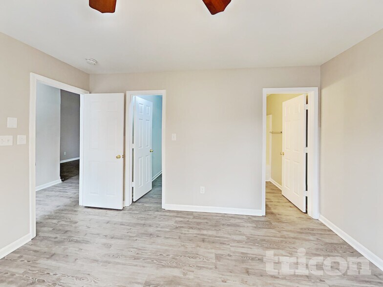 Building Photo - 13119 Young Fawn Ct